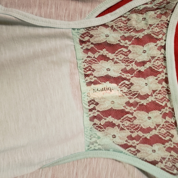 Ladies plus size blouse - Picture 2 of 5